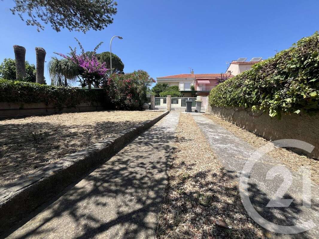 Maison à RIVESALTES