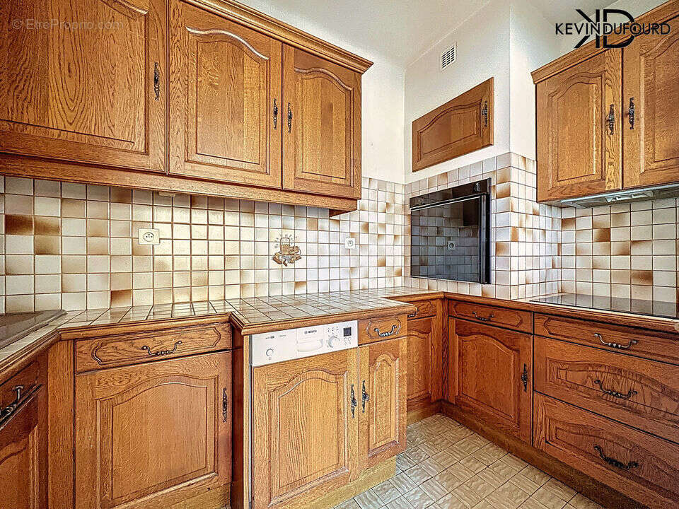 Maison à MONTPEZAT-SOUS-BAUZON