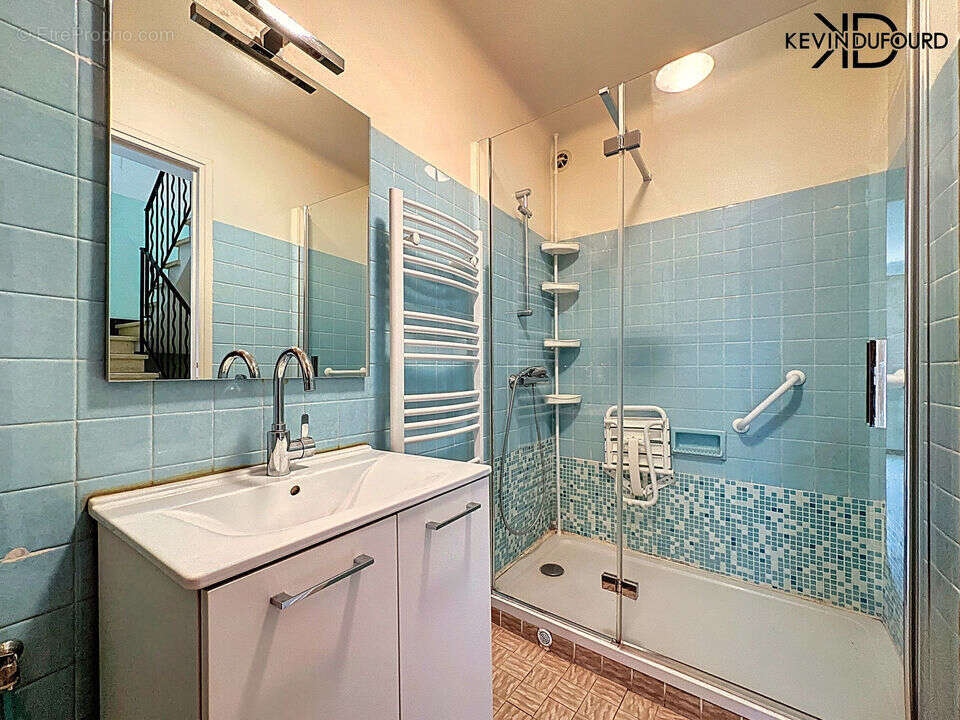 Maison à MONTPEZAT-SOUS-BAUZON