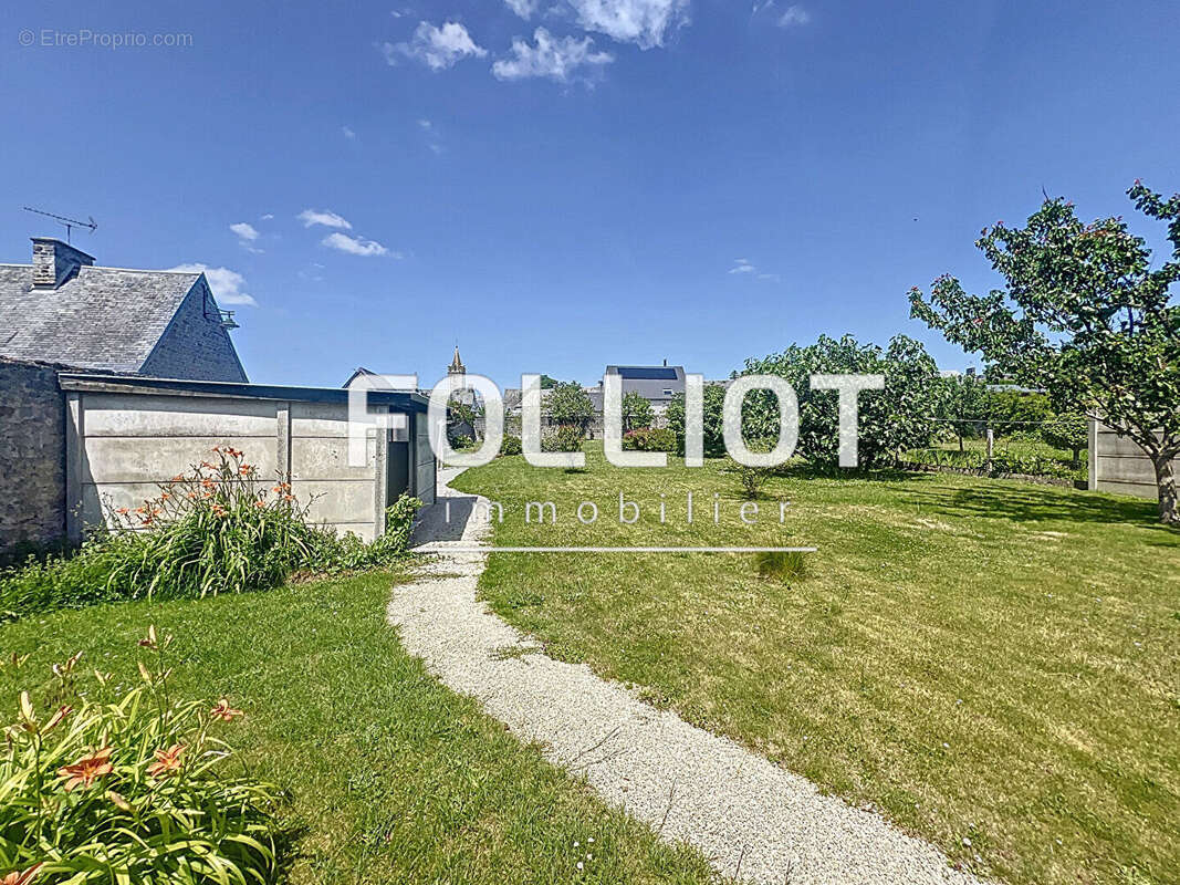 Maison à HAUTEVILLE-SUR-MER