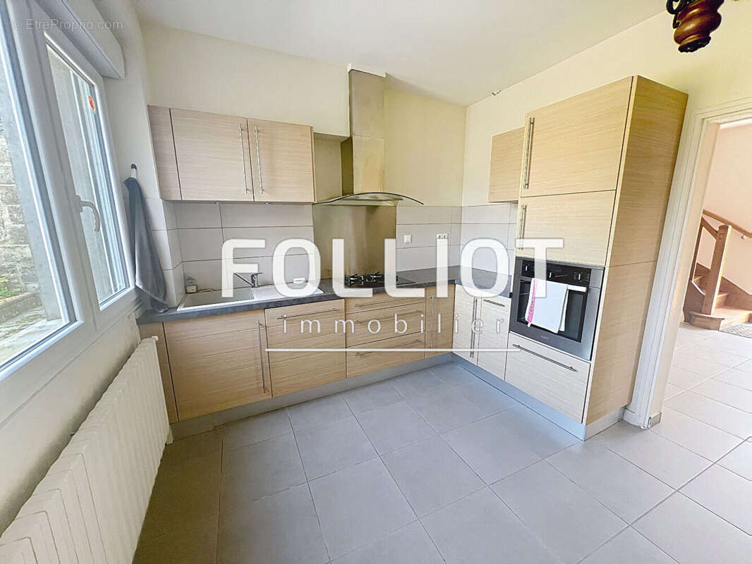 Maison à HAUTEVILLE-SUR-MER