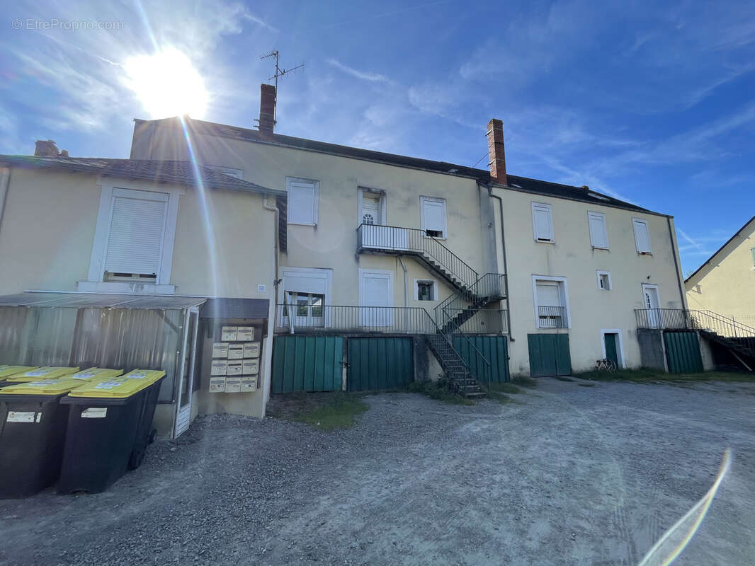 Appartement à TRELAZE