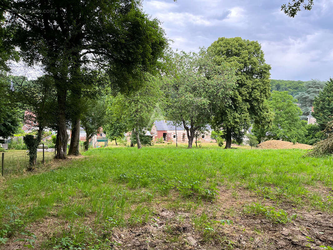 Maison à BEAUMONT-LA-RONCE