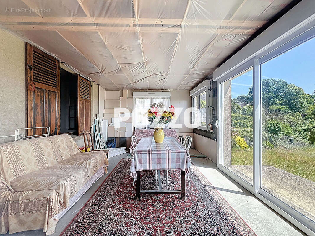 Maison à JUVIGNY-LE-TERTRE