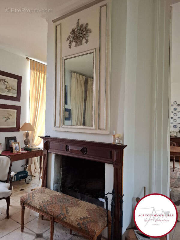 Maison à BRUERE-ALLICHAMPS