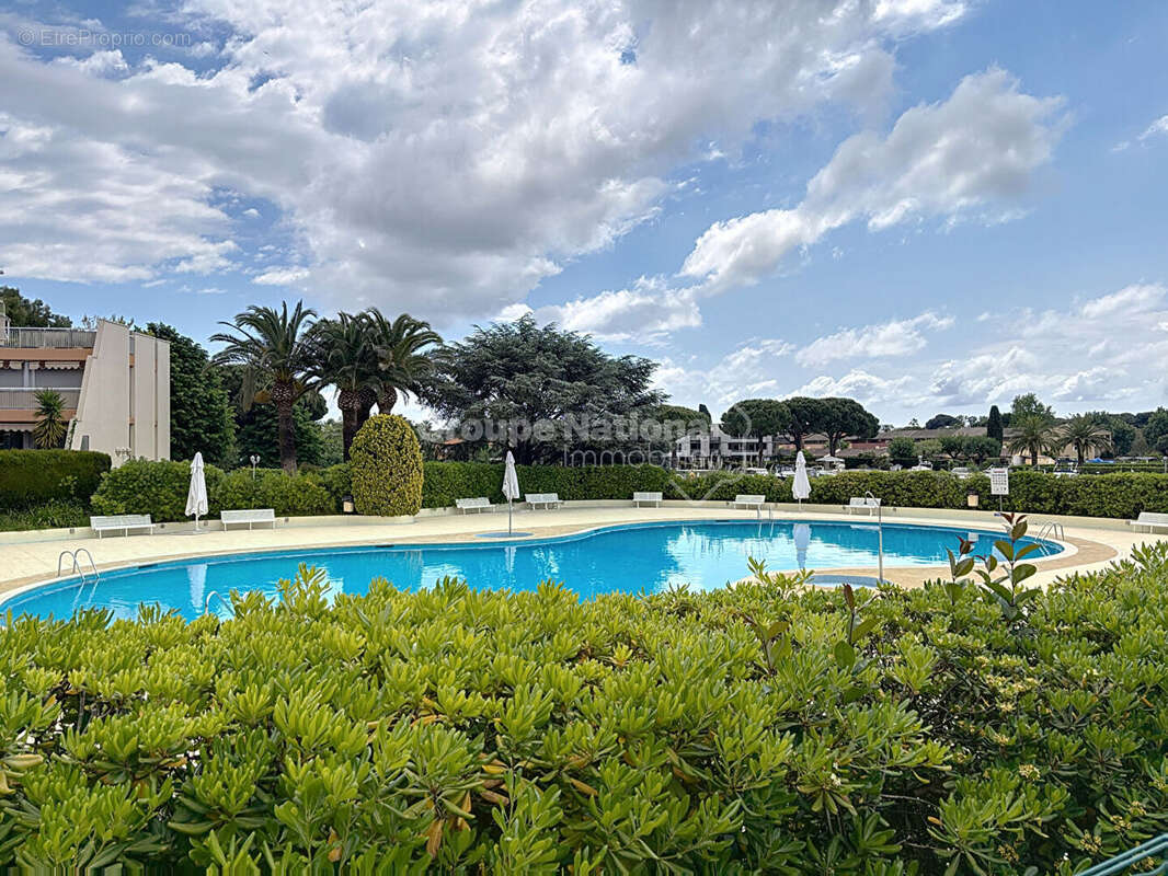 Appartement à MANDELIEU-LA-NAPOULE