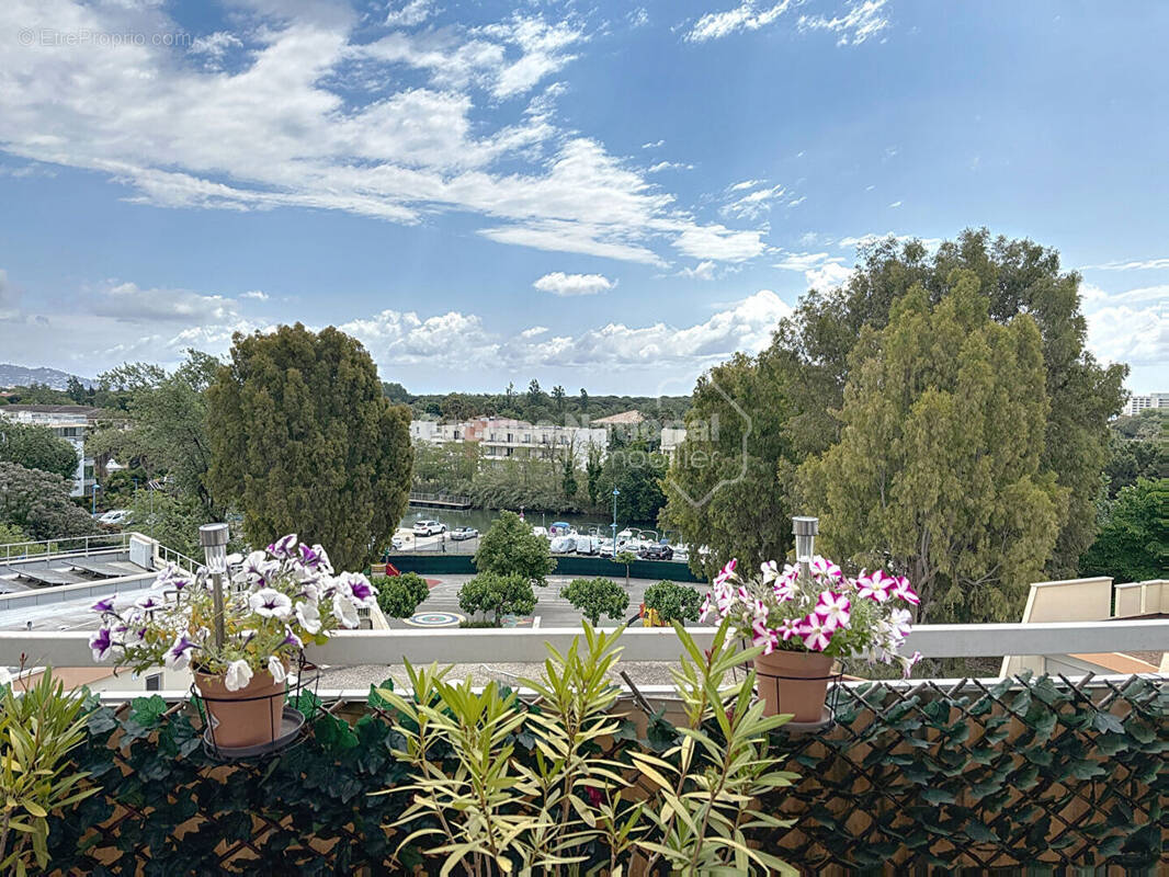 Appartement à MANDELIEU-LA-NAPOULE