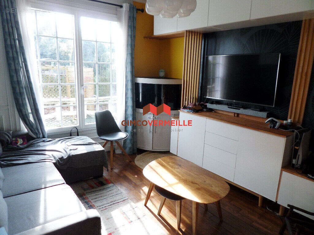 Maison à LA CELLE-SAINT-CLOUD