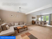 Maison à SAINT-JEAN-DE-LA-RUELLE