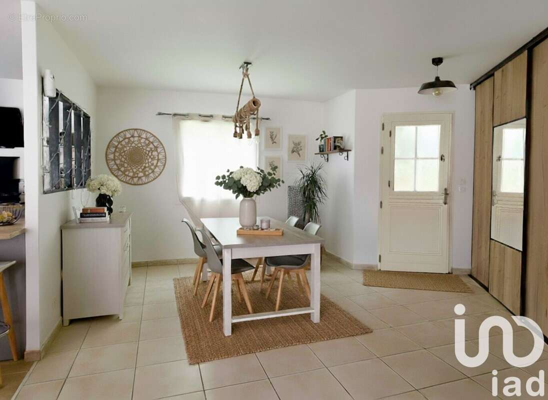 Photo 4 - Maison à SAINT-GENES-DE-FRONSAC