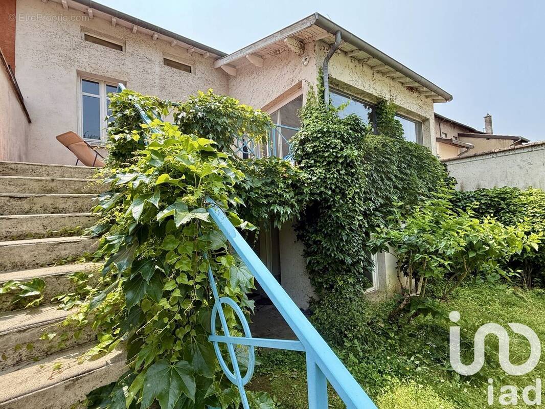 Photo 1 - Maison à SARCEY