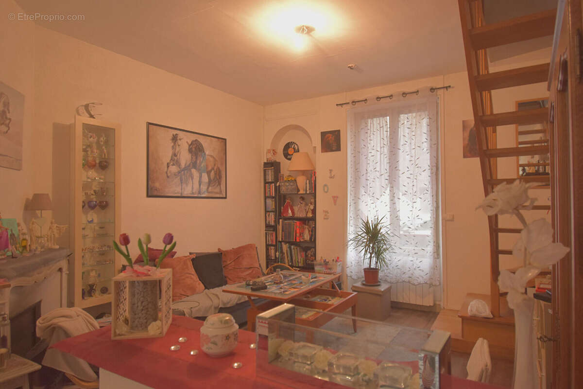 Maison à AUGERVILLE-LA-RIVIERE