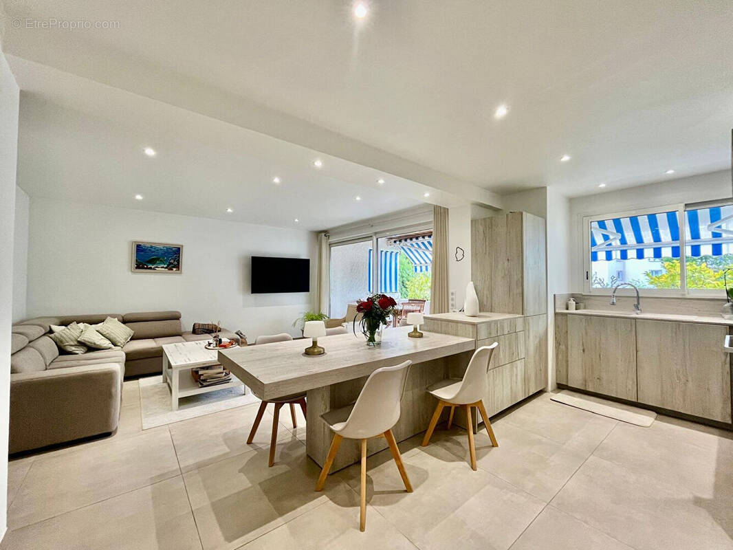 Appartement à CASSIS