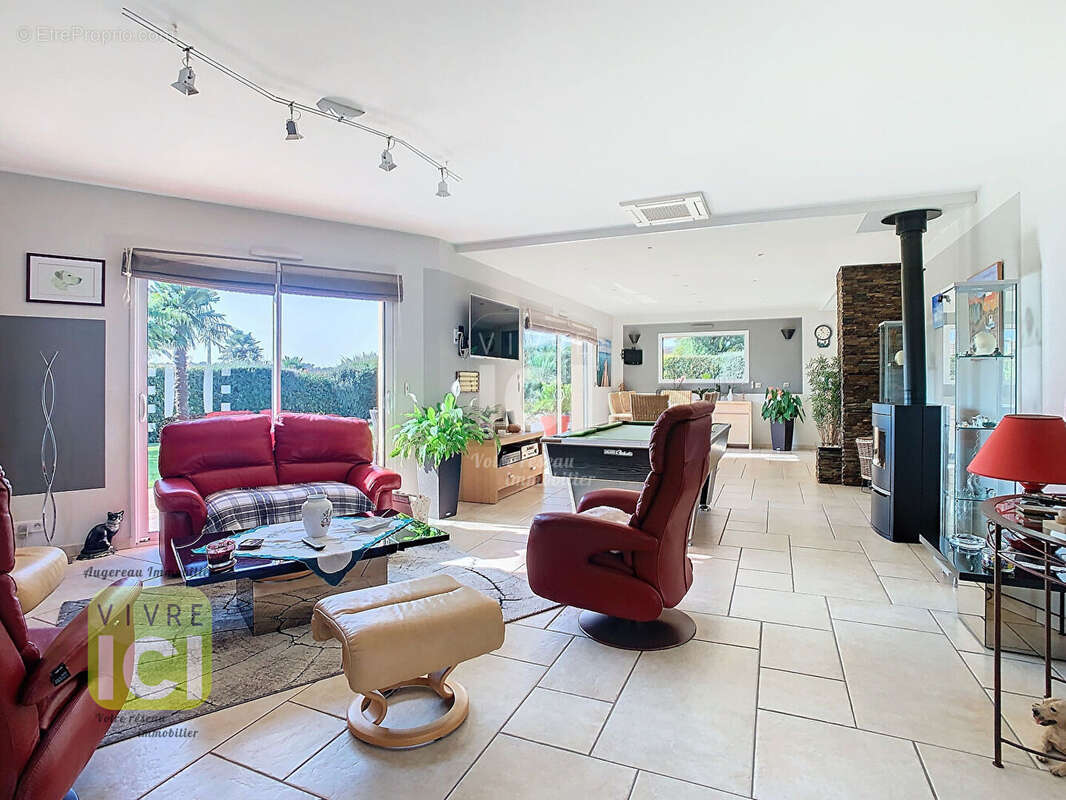 Maison à TOUTLEMONDE