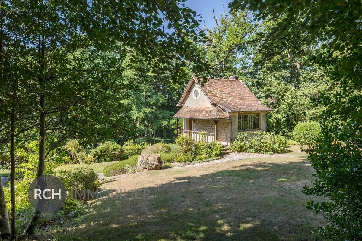 Maison à MONTFORT-L'AMAURY