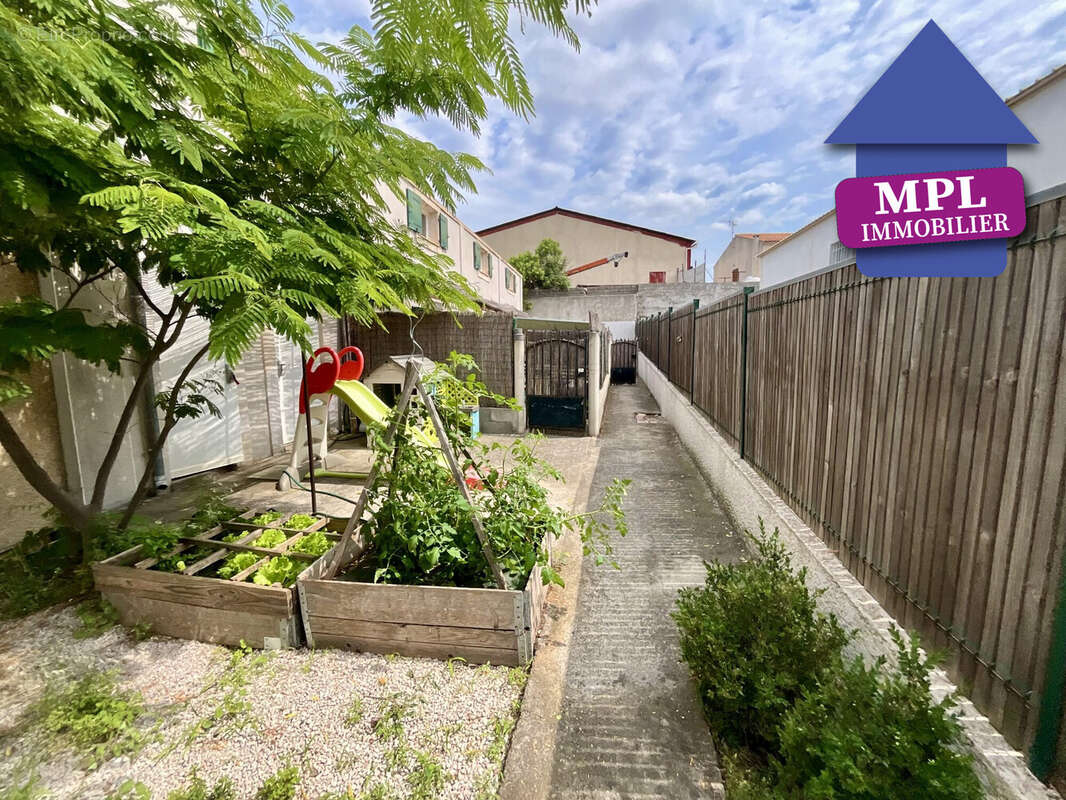 Appartement à CASTELNAU-LE-LEZ