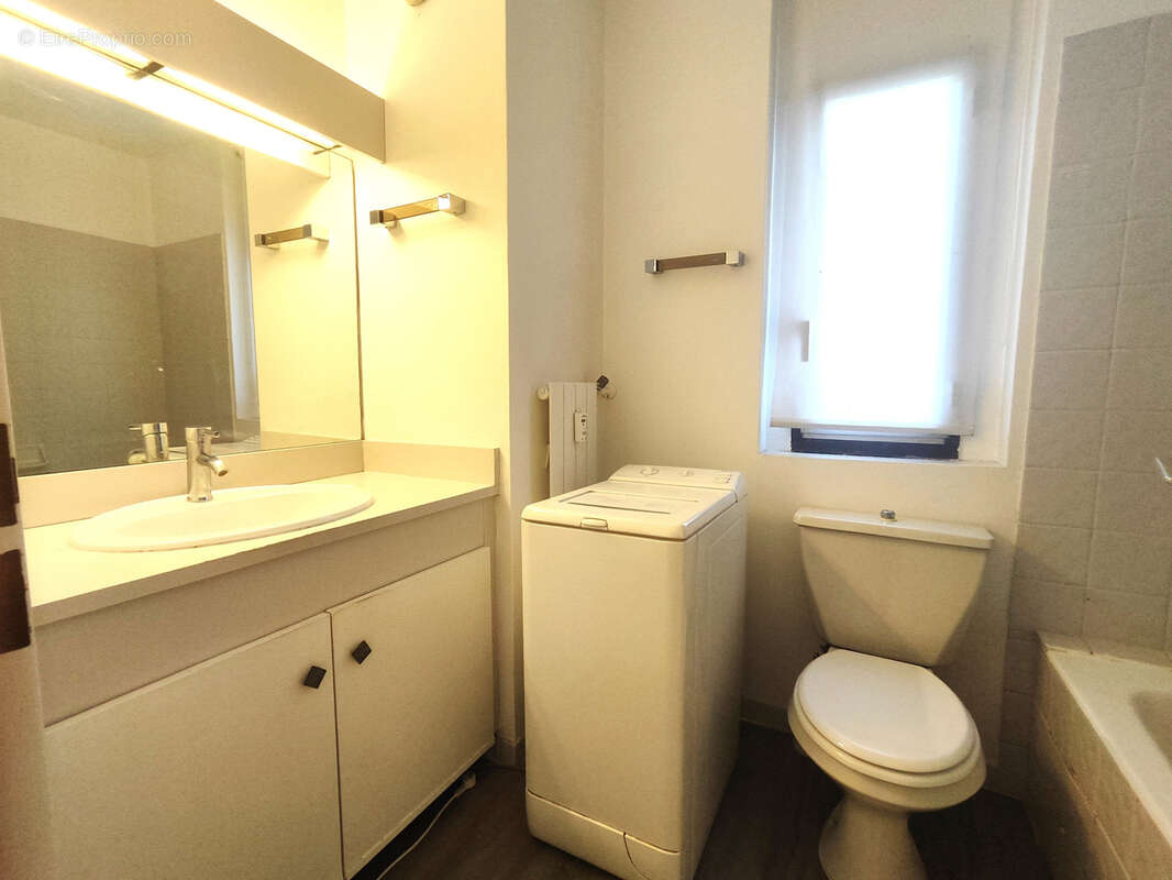 Appartement à MANDELIEU-LA-NAPOULE