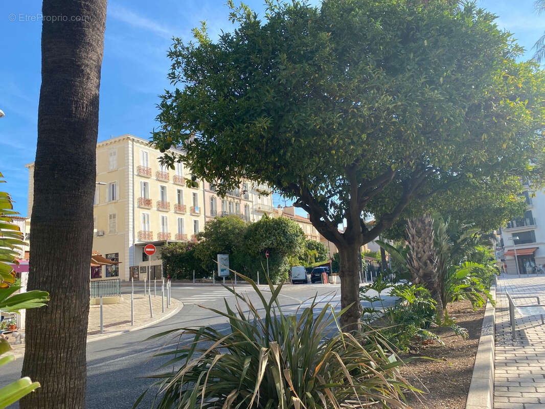 Appartement à HYERES