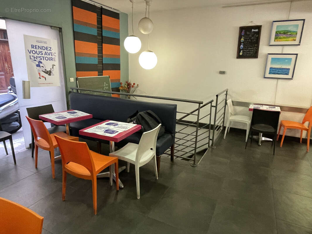 Commerce à MARSEILLE-6E