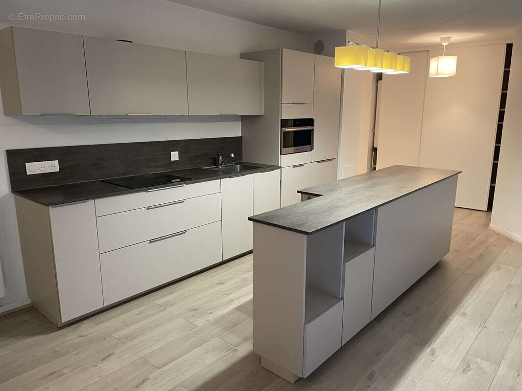 Appartement à AIX-EN-PROVENCE