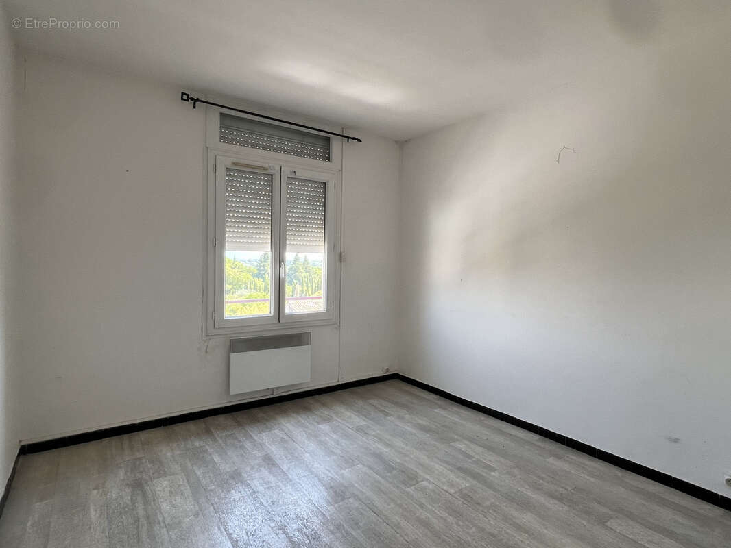 Appartement à PONT-SAINT-ESPRIT