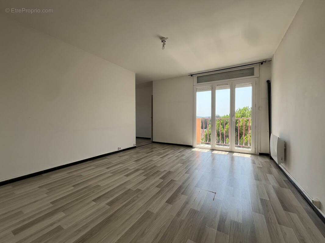 Appartement à PONT-SAINT-ESPRIT