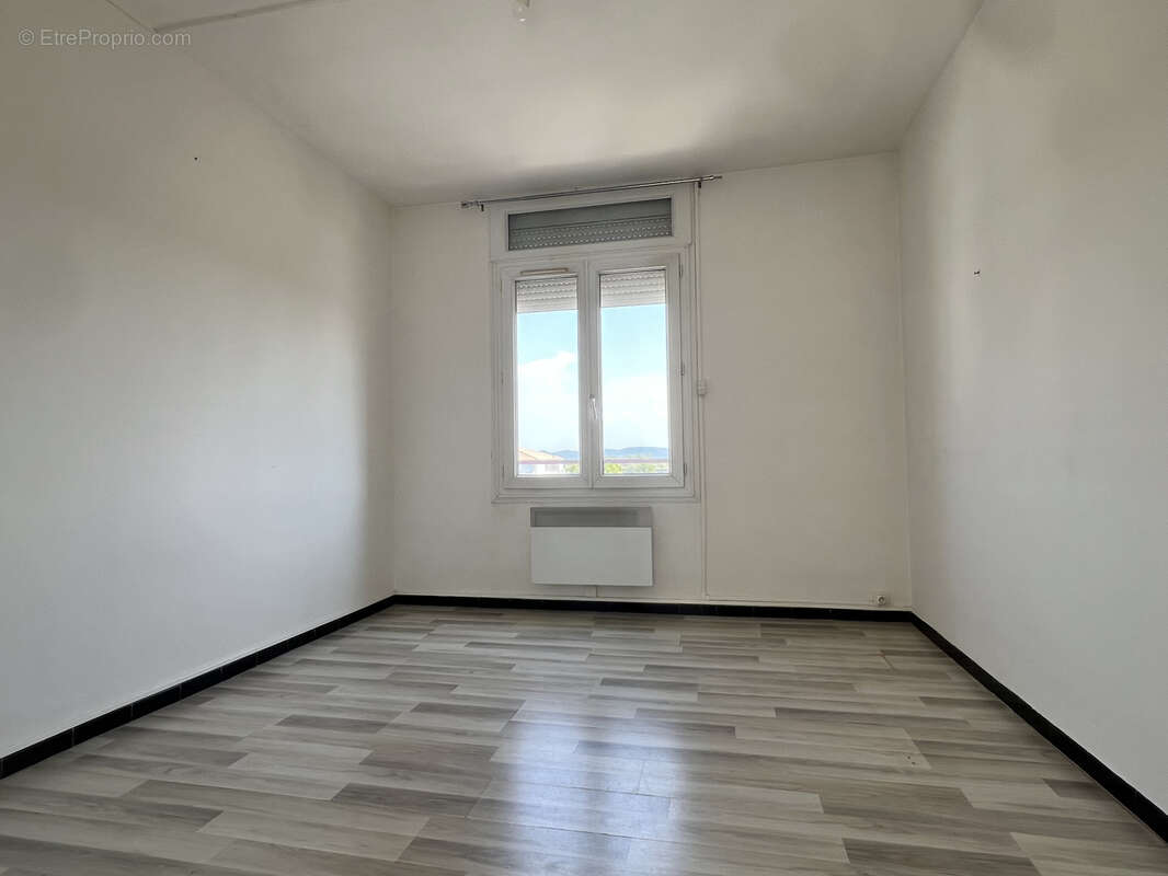 Appartement à PONT-SAINT-ESPRIT