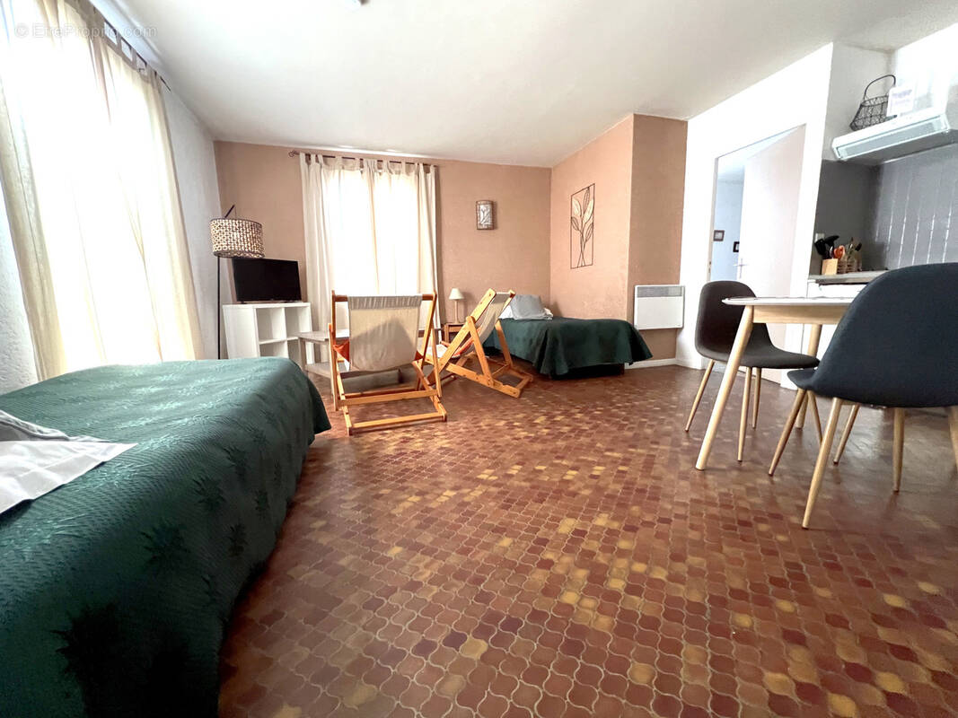 Appartement à MOLLANS-SUR-OUVEZE