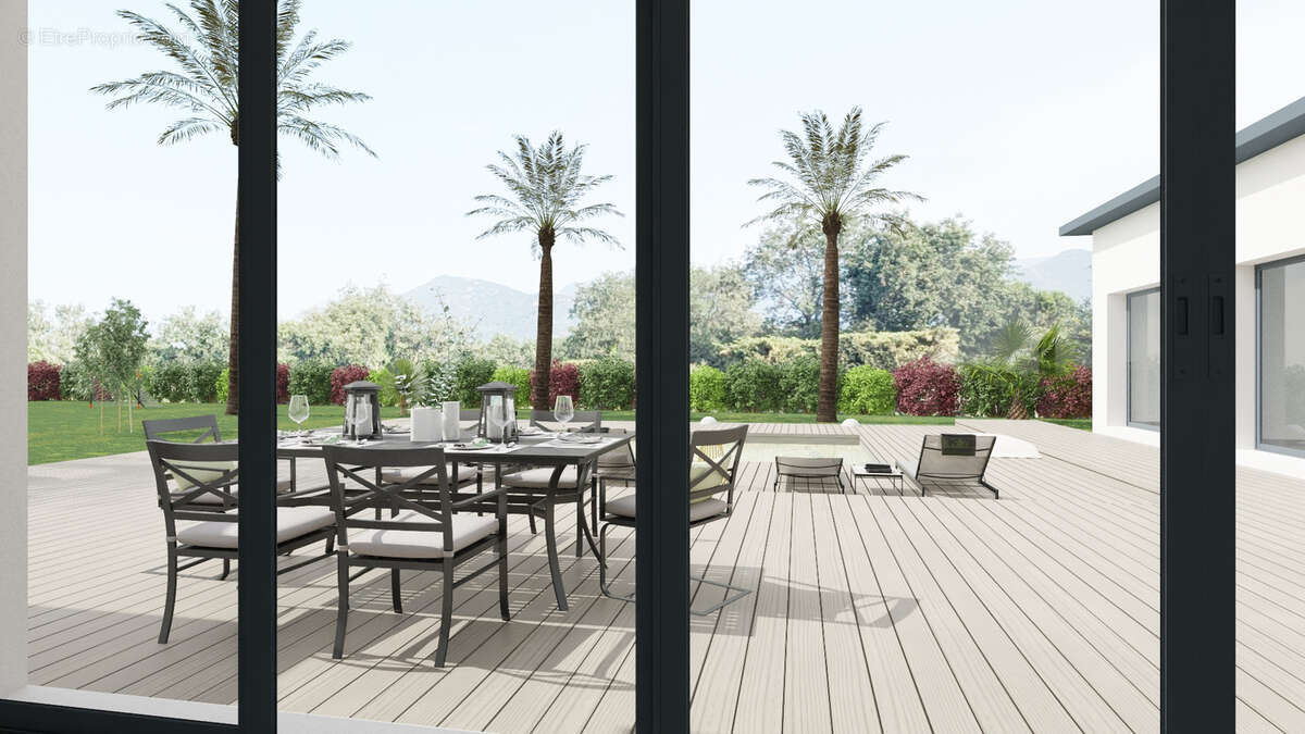 Terrain à LAROQUE-DES-ALBERES