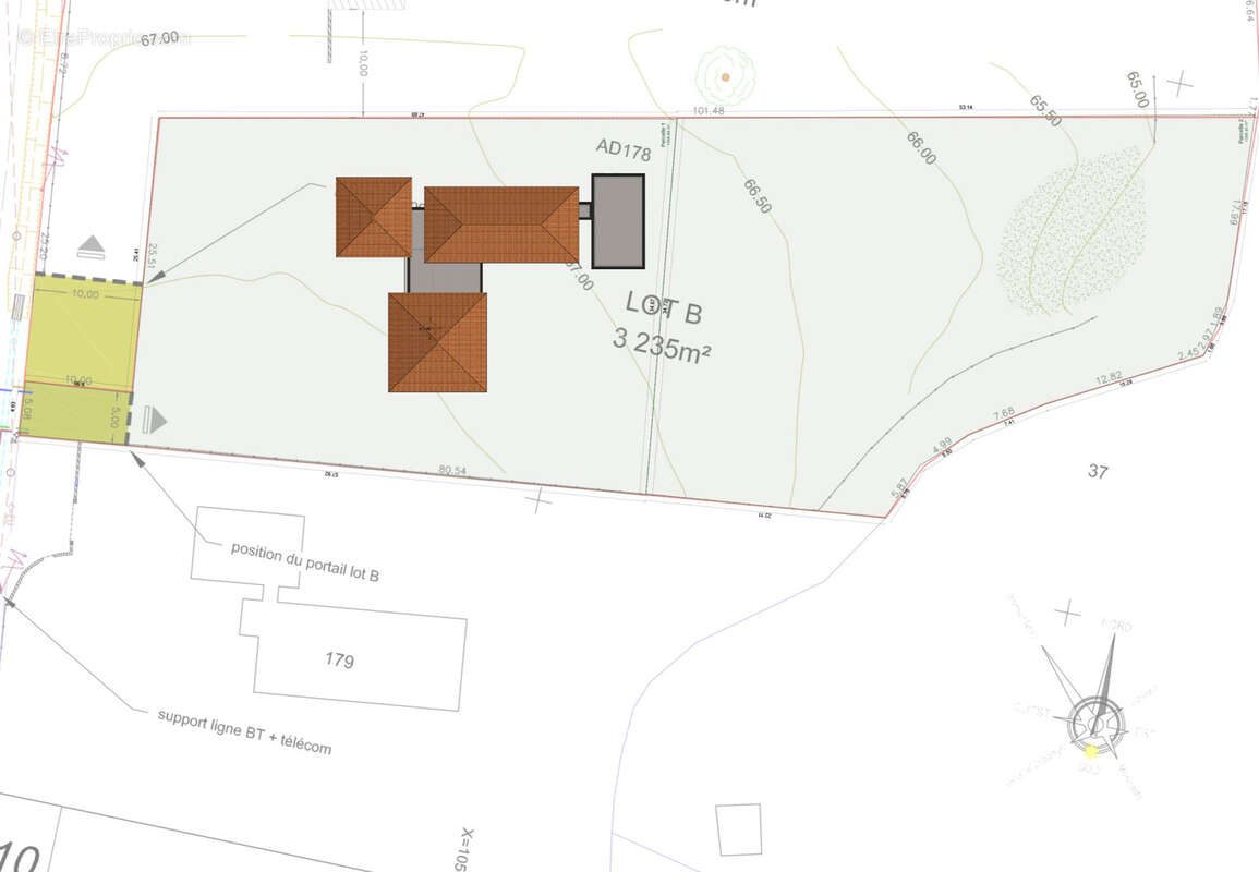 Terrain à LAROQUE-DES-ALBERES