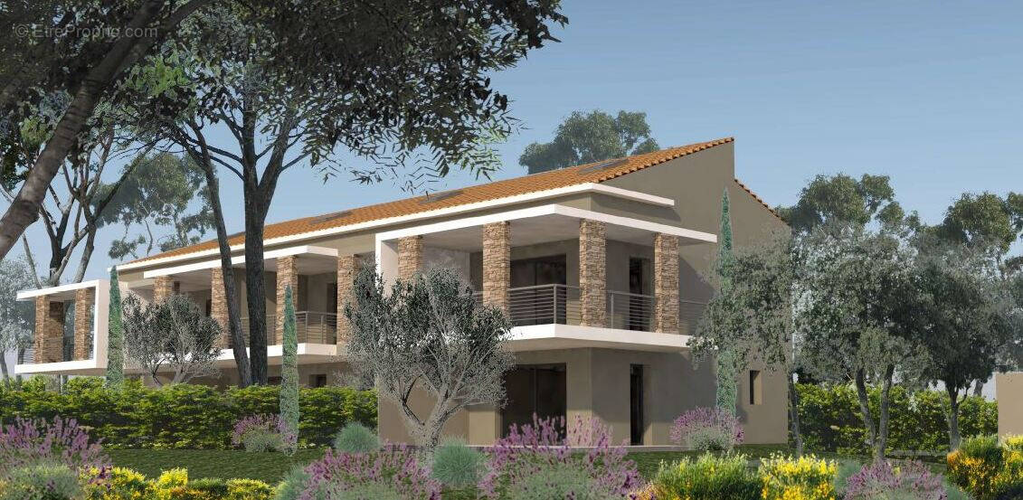 Appartement à SAINT-RAPHAEL