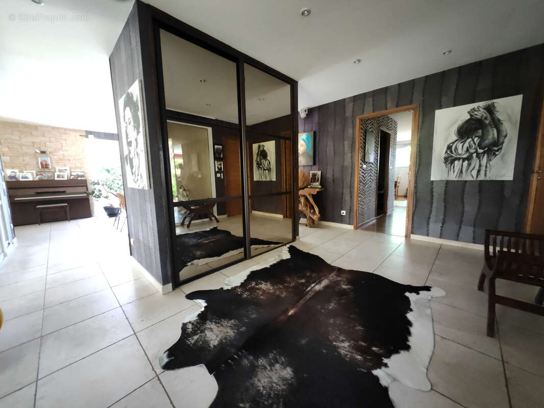 Maison à SAINT-POURCAIN-SUR-SIOULE