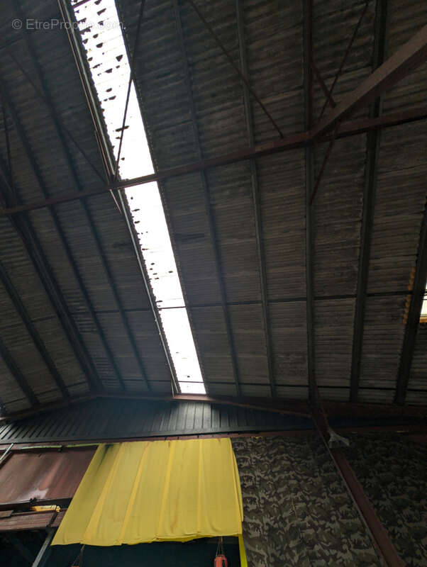 Commerce à METZ-ROBERT