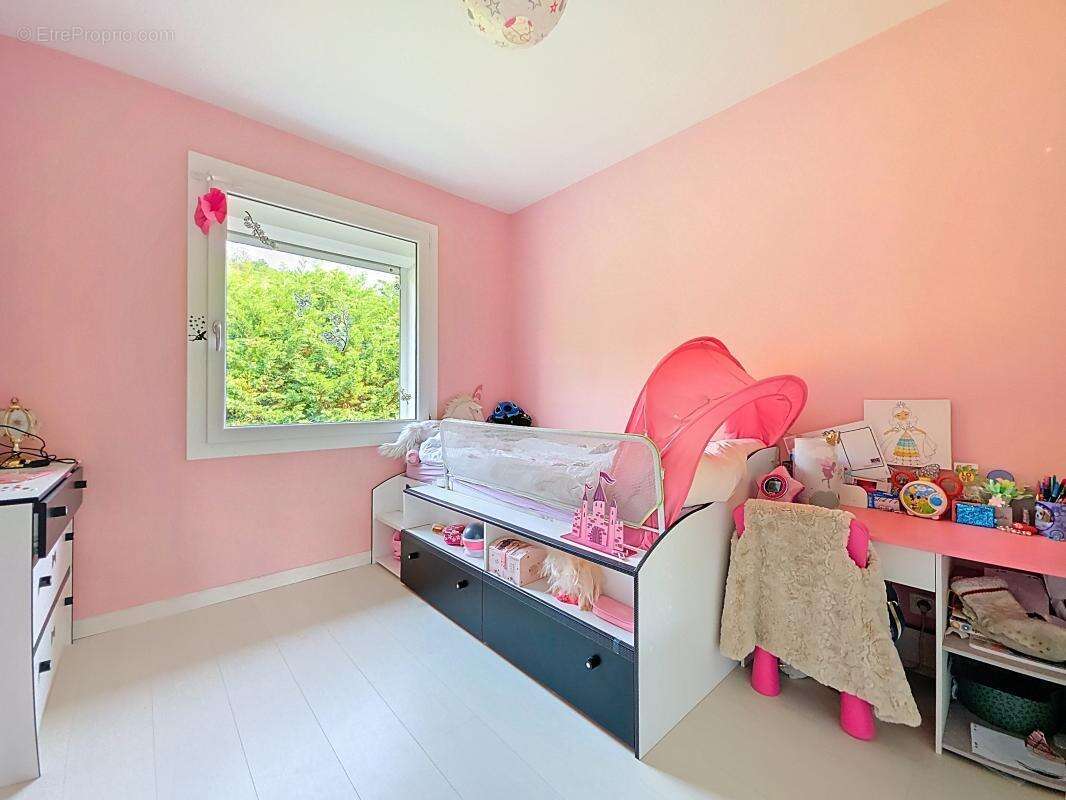 Maison à OYTIER-SAINT-OBLAS