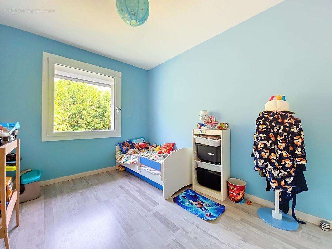 Maison à OYTIER-SAINT-OBLAS