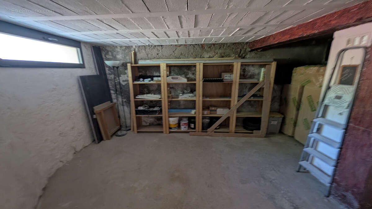 Maison à LAROQUE-DES-ALBERES