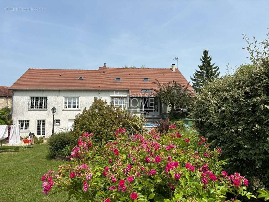 Maison à LA FERTE-GAUCHER