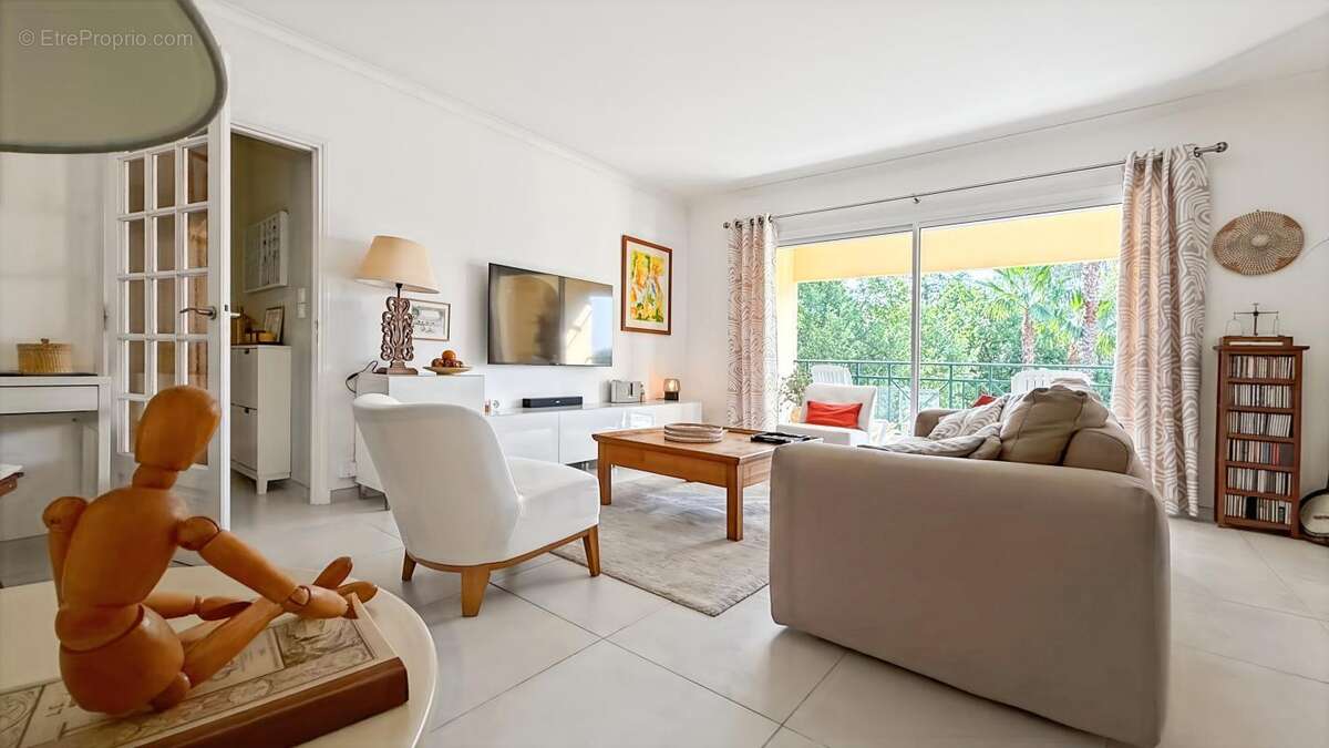 Appartement à SAINT-RAPHAEL