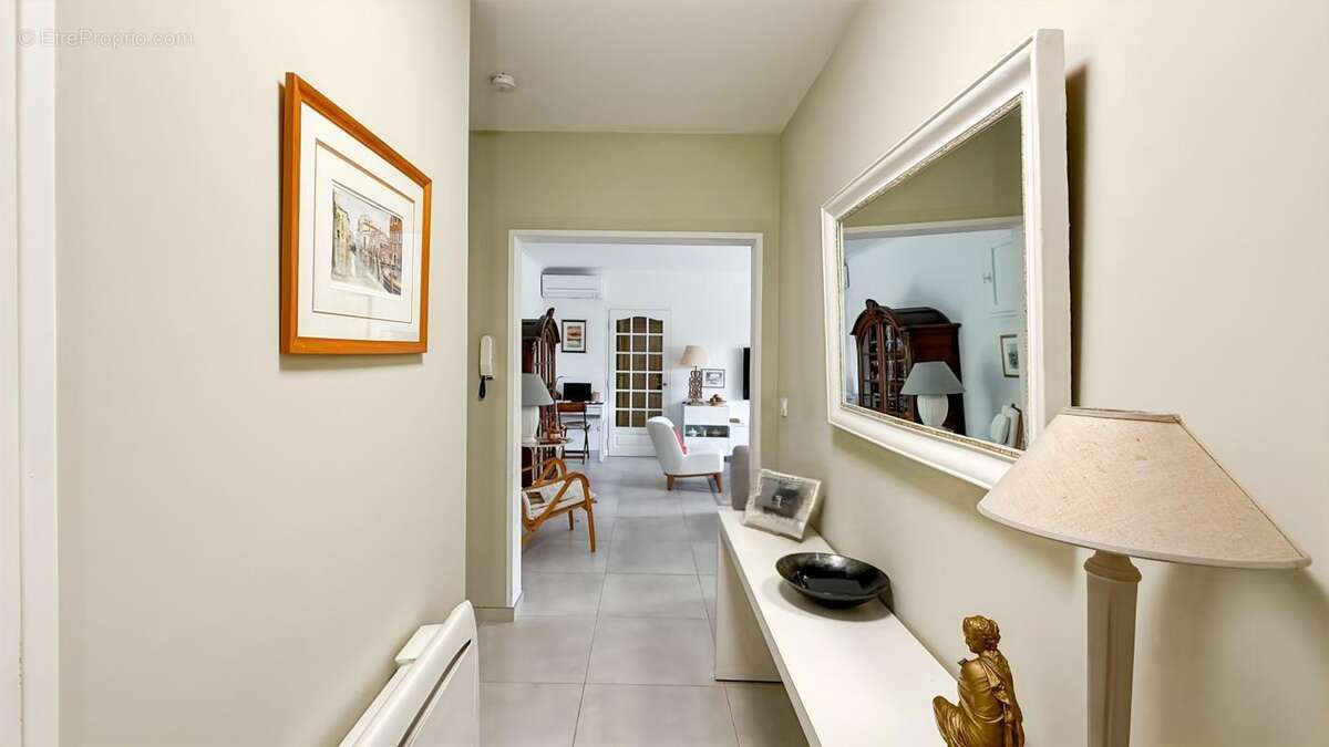 Appartement à SAINT-RAPHAEL