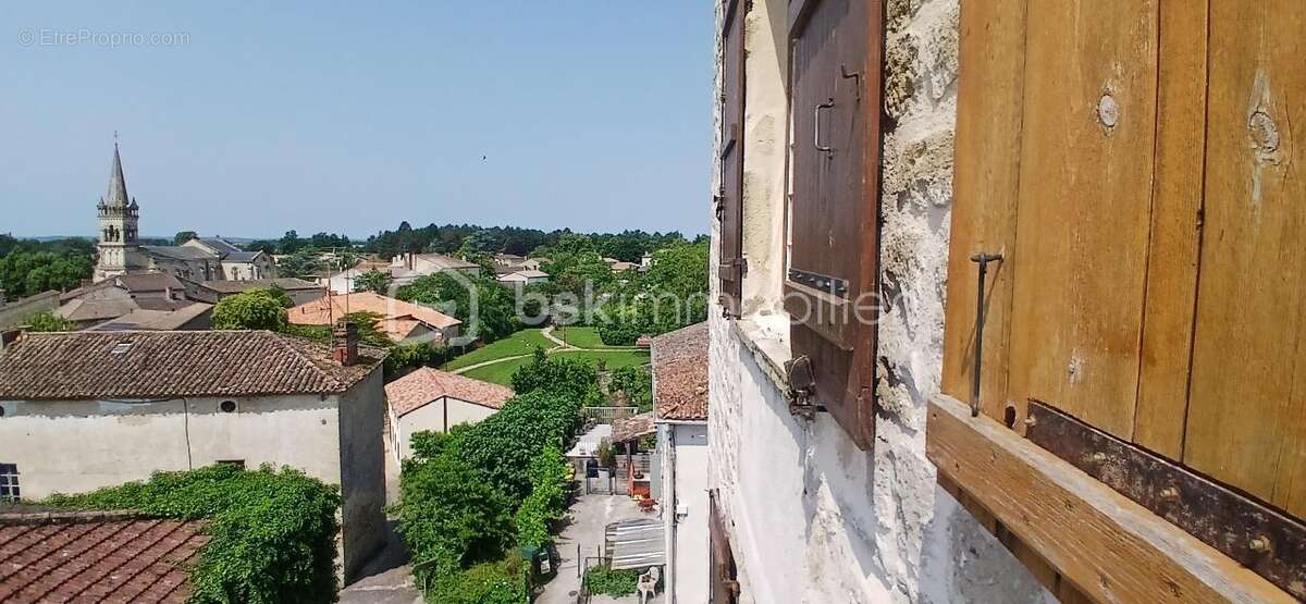 Maison à MEILHAN-SUR-GARONNE