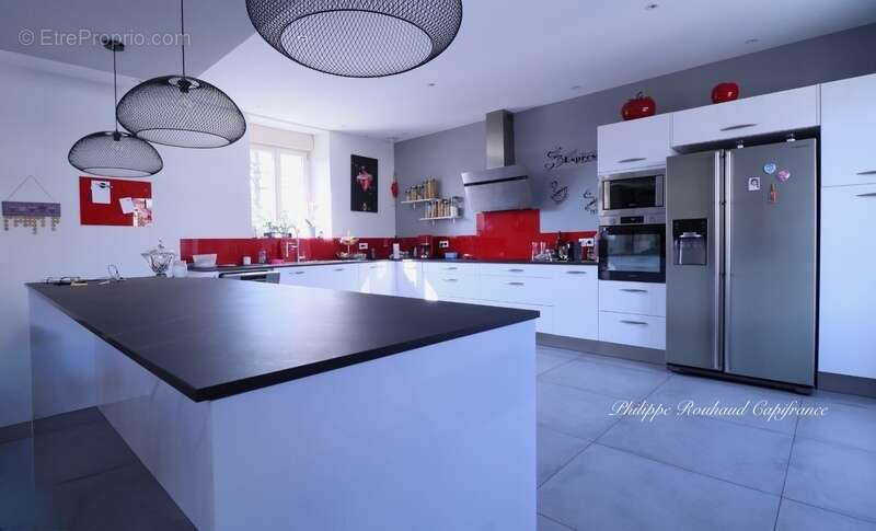 Maison à SAINT-HILAIRE-DES-LOGES