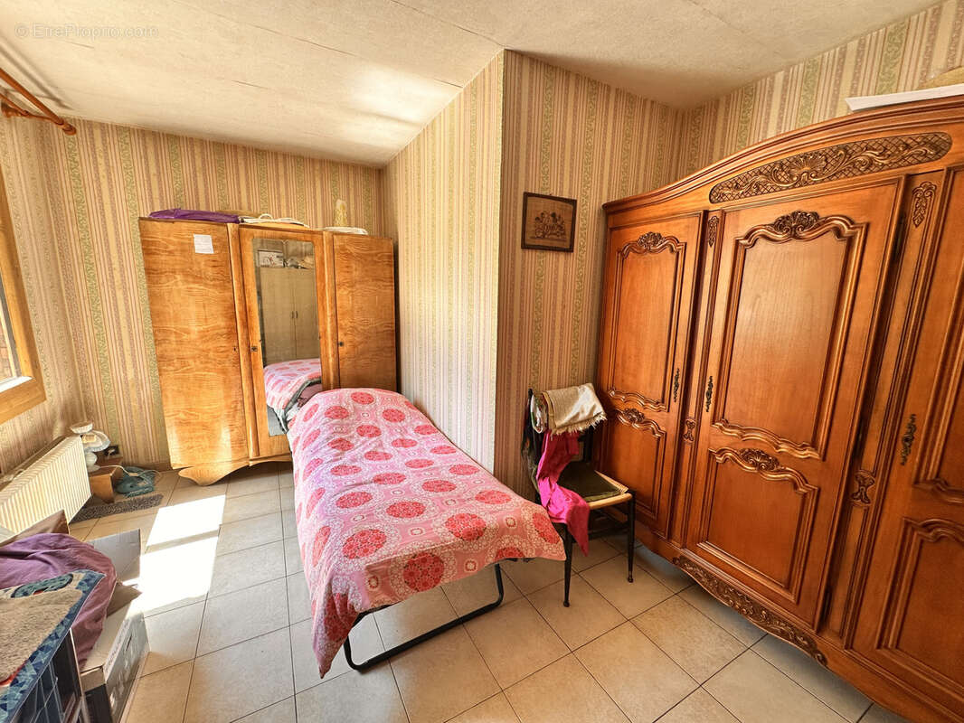 Maison à VAIRES-SUR-MARNE