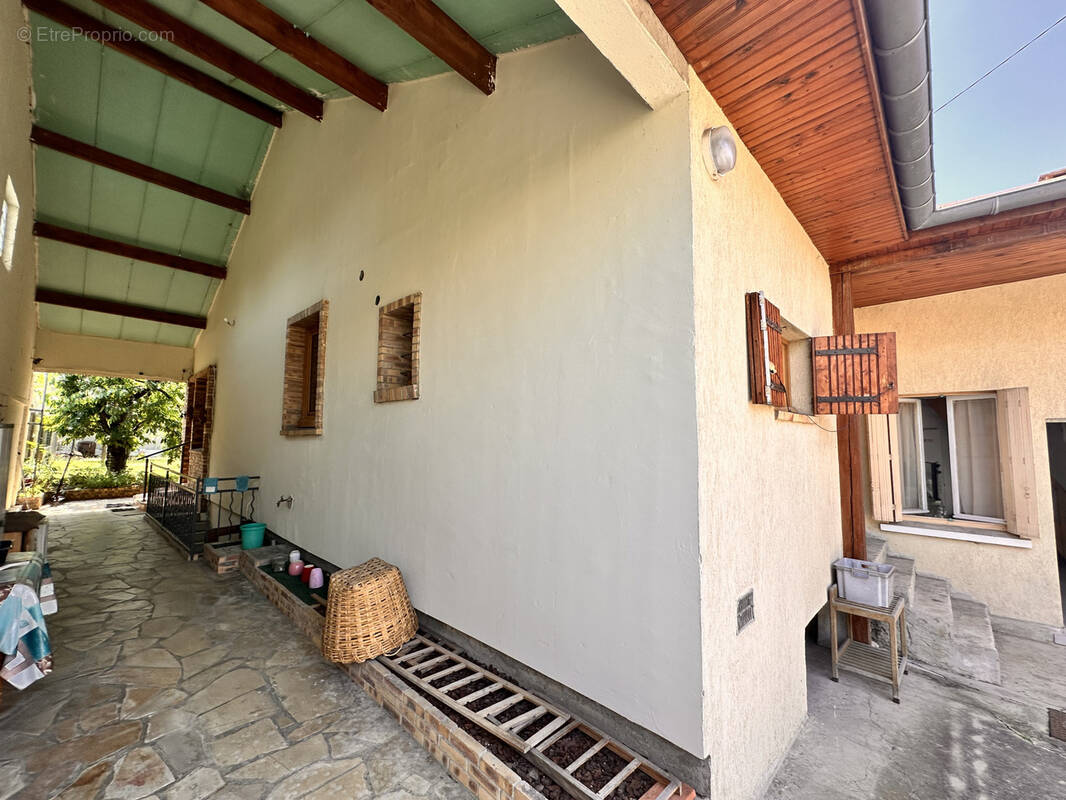 Maison à VAIRES-SUR-MARNE