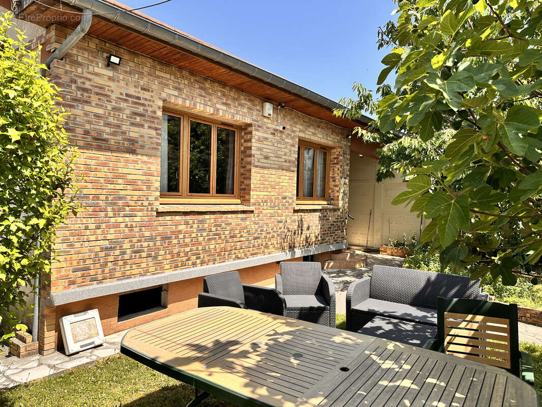 Maison à VAIRES-SUR-MARNE