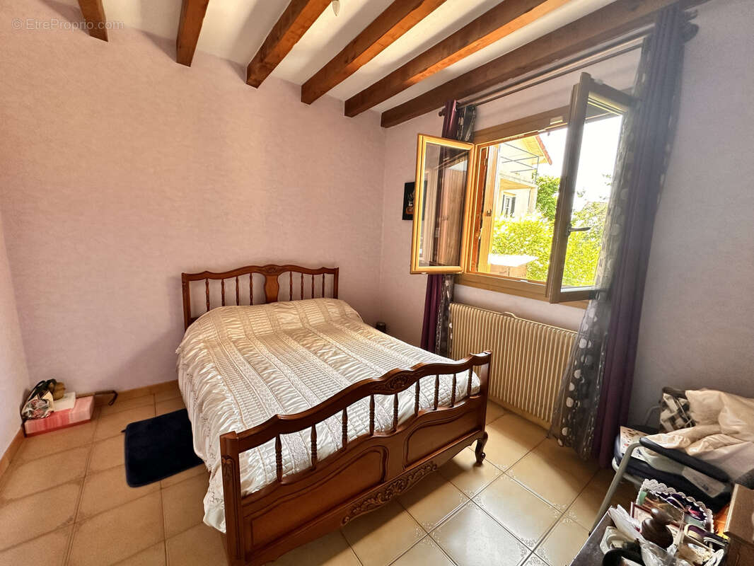 Maison à VAIRES-SUR-MARNE