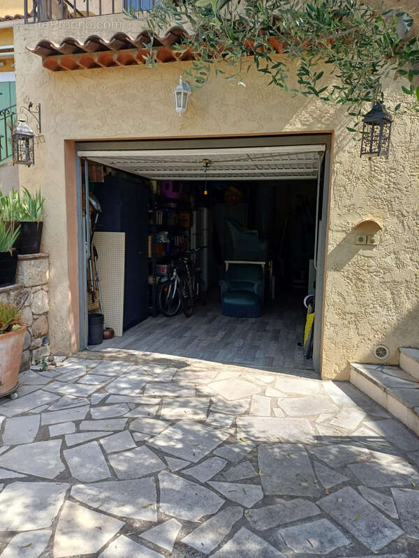 Maison à PEYMEINADE