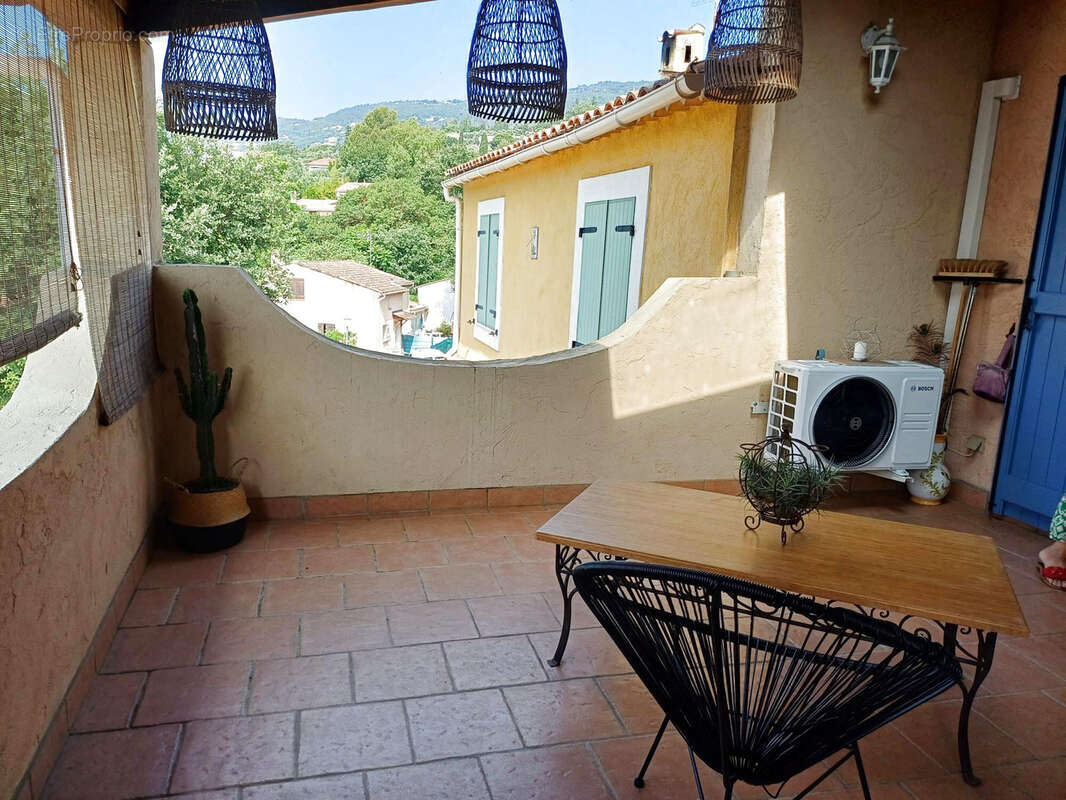 Maison à PEYMEINADE