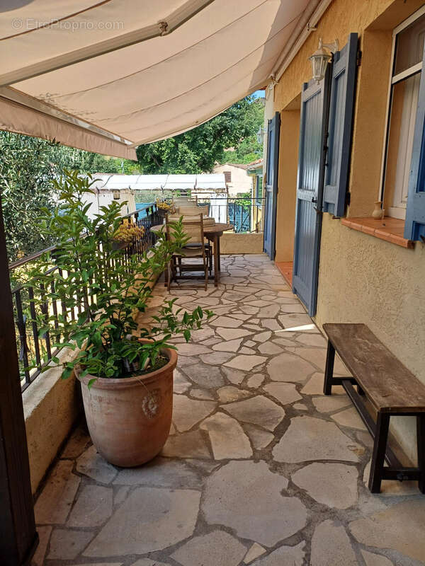 Maison à PEYMEINADE