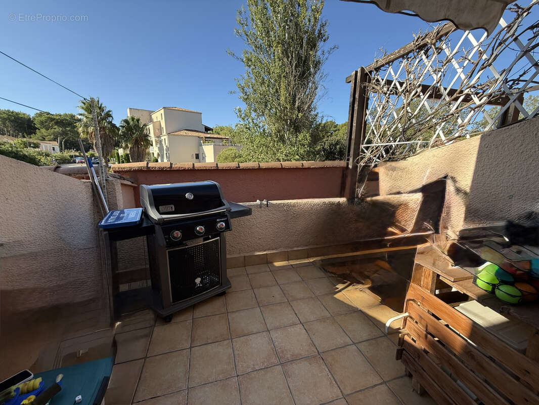 Appartement à SIX-FOURS-LES-PLAGES