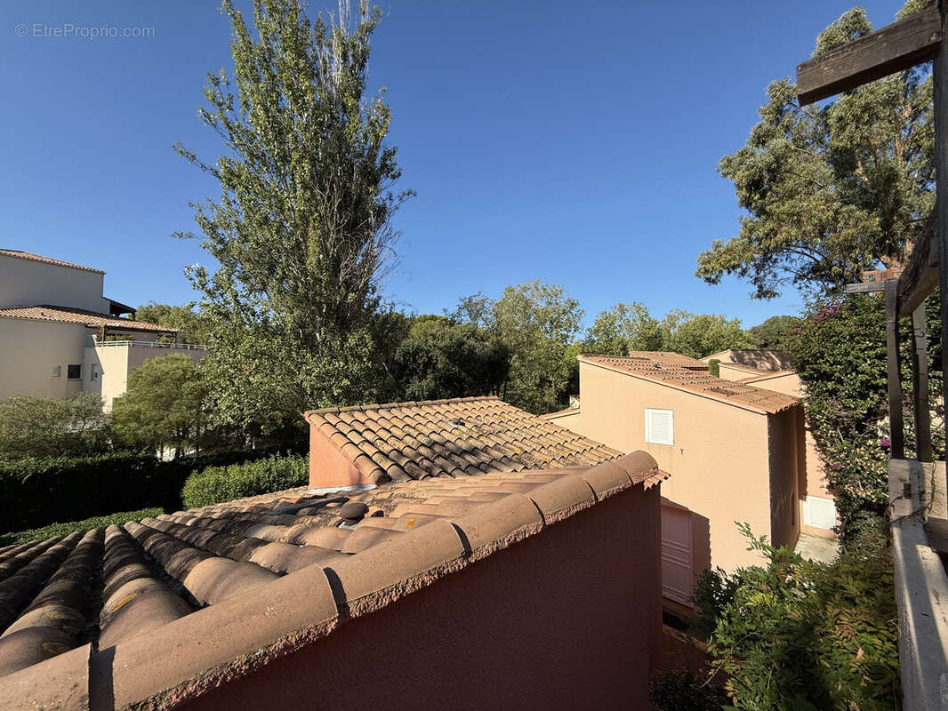 Appartement à SIX-FOURS-LES-PLAGES